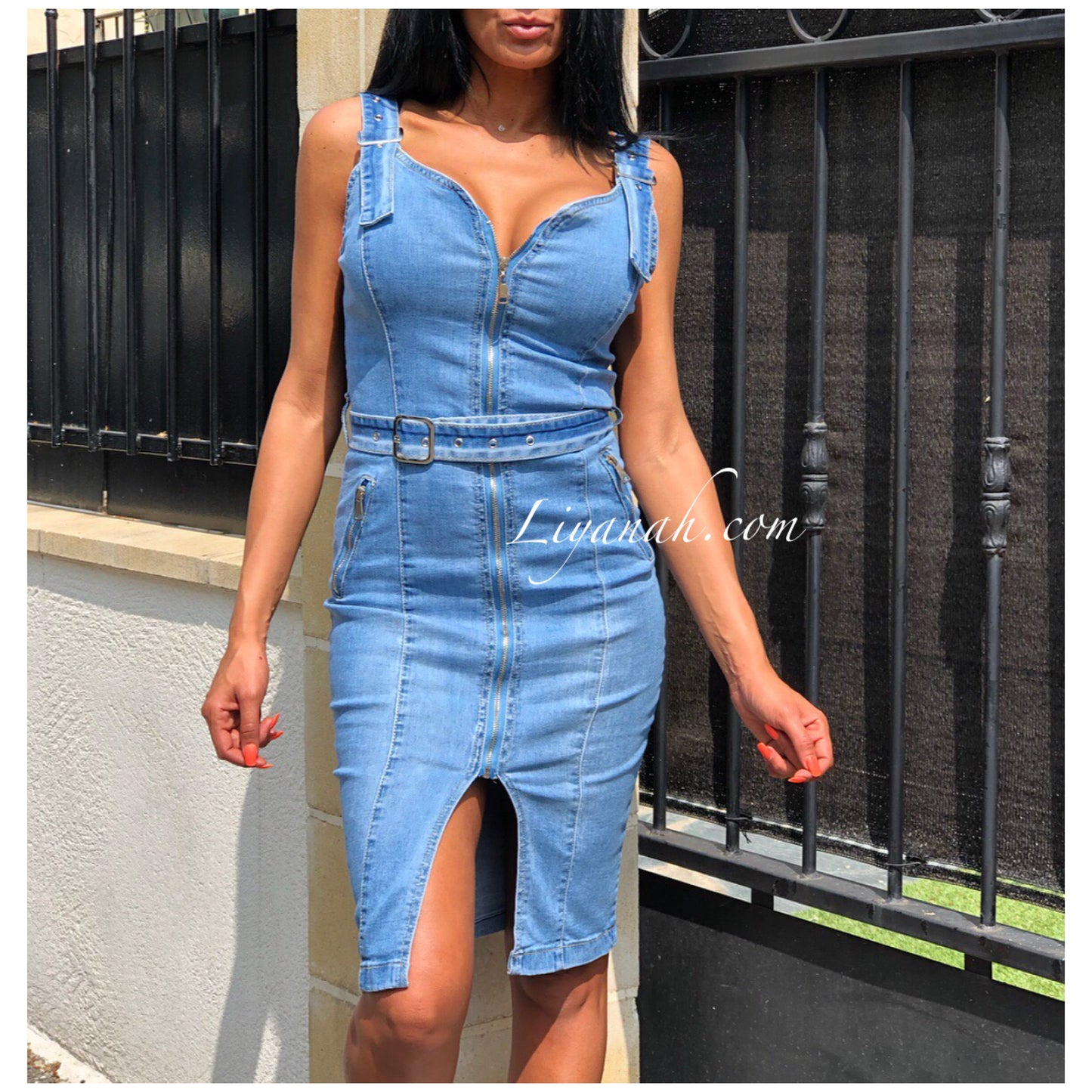 Robe en JEAN Modèle CHYBA BLUE