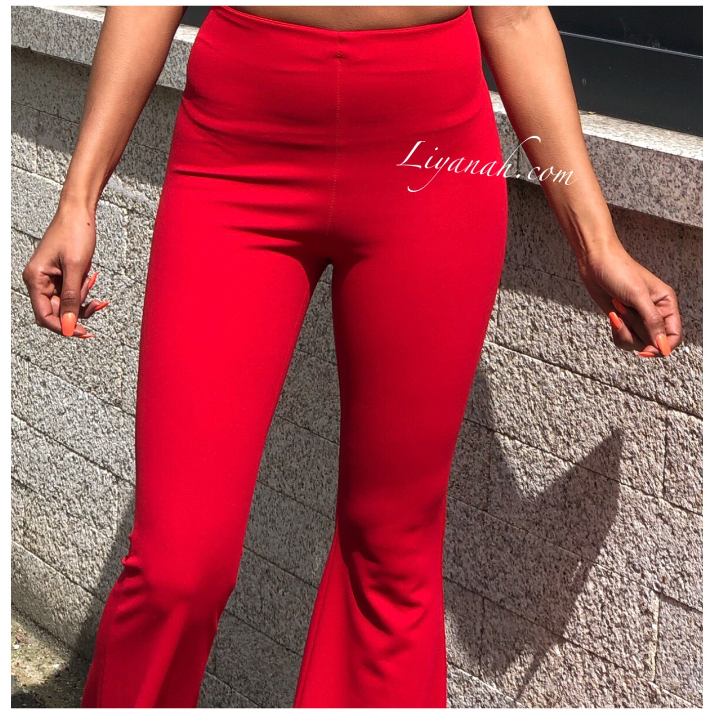 Pantalon Mi-Haute Modèle MAEVA ROUGE